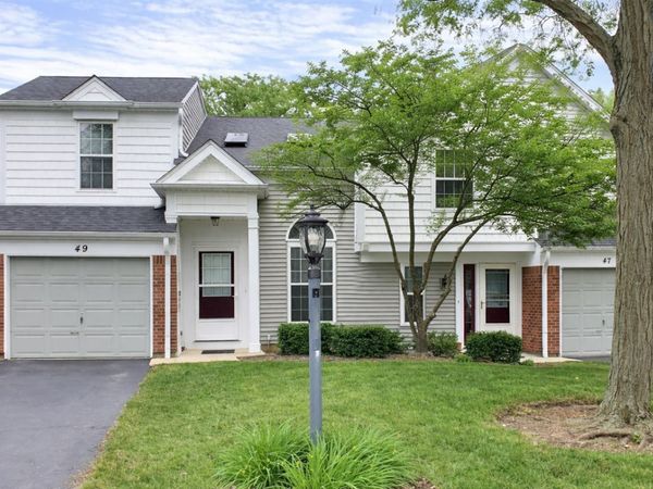 49 Carey Lane , Streamwood, IL 60107