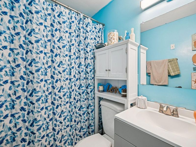 2468 Dawnlight Avenue , Columbus, OH 43211 Photo 15