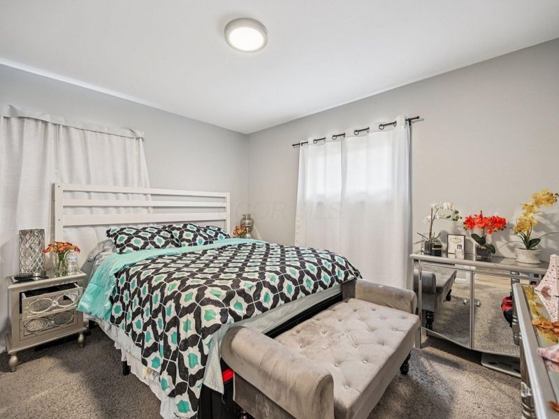 2468 Dawnlight Avenue , Columbus, OH 43211 Photo 16