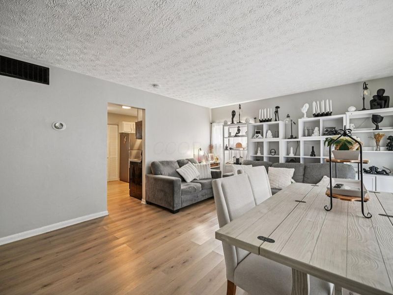 2468 Dawnlight Avenue , Columbus, OH 43211 Photo 7