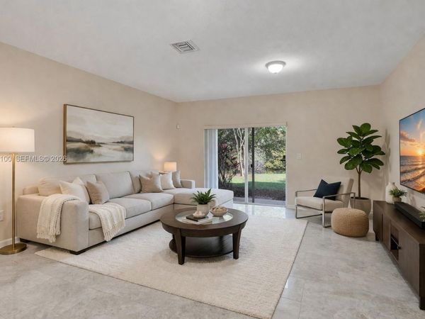 4403 Woodland Cir, Tamarac, FL 33319