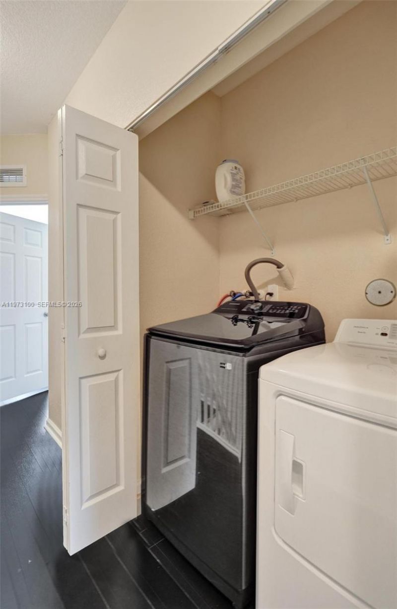 4403 Woodland Cir, Tamarac, FL 33319 Photo