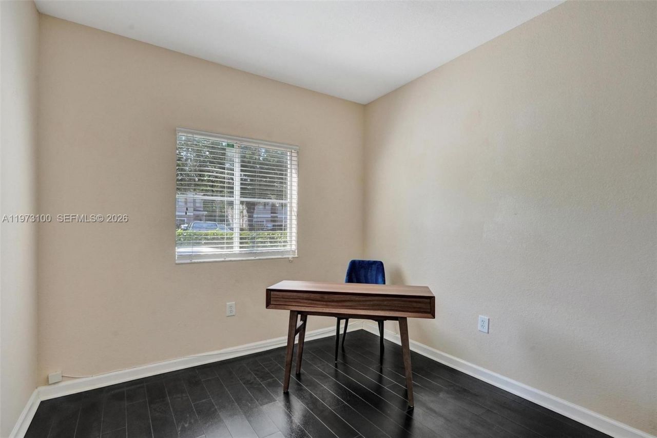 4403 Woodland Cir, Tamarac, FL 33319 Photo