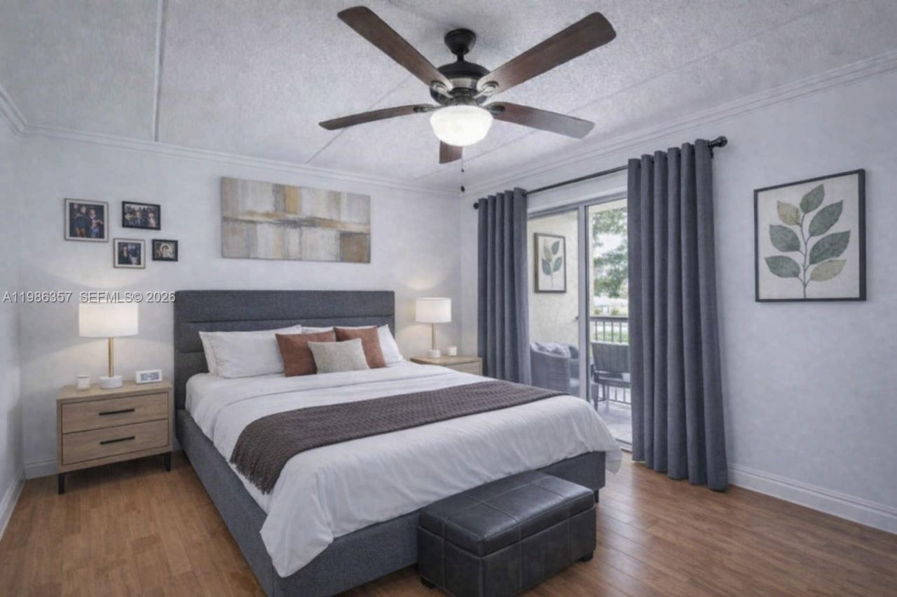 400 W Village Green Cir W, Unit 216, Palm Springs, FL 33461 Photo