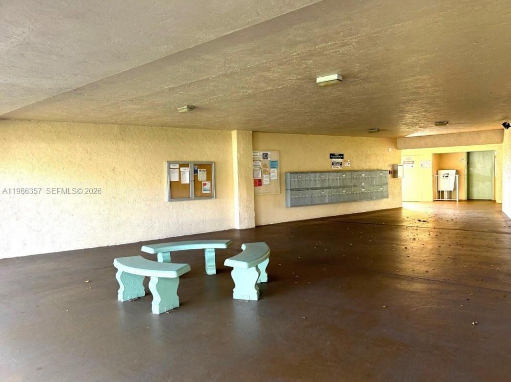 400 W Village Green Cir W, Unit 216, Palm Springs, FL 33461 Photo