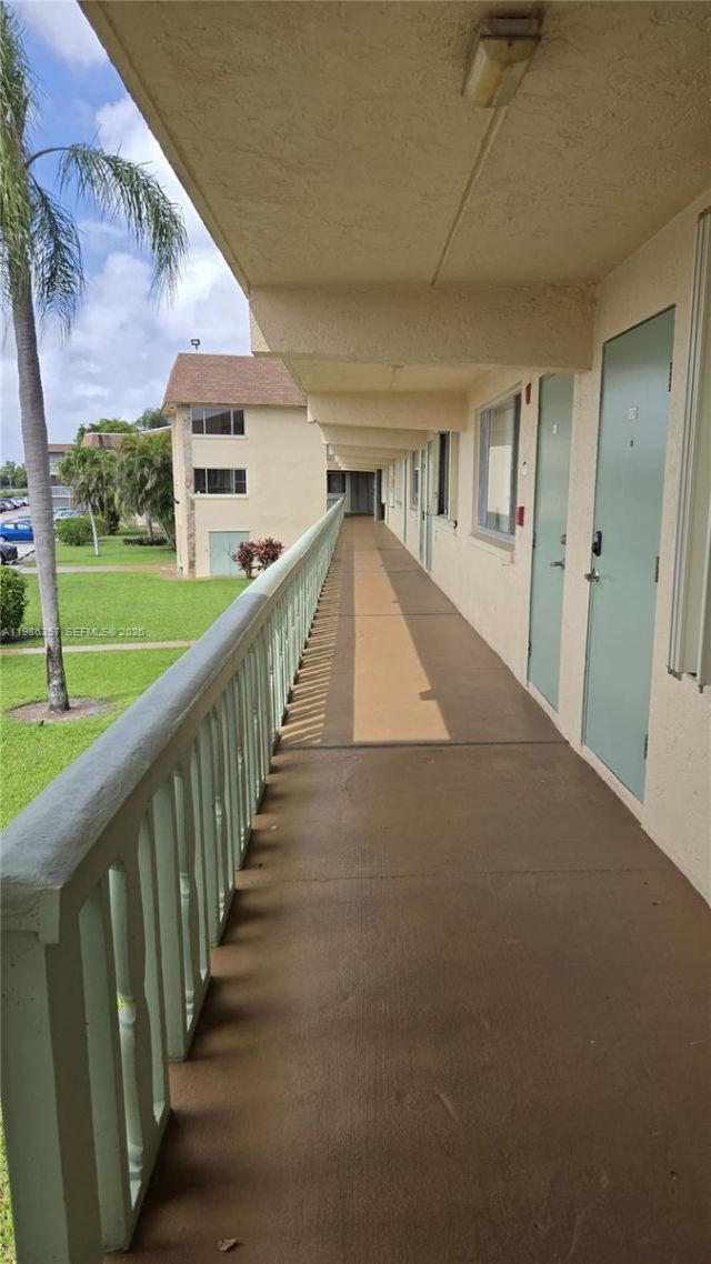 400 W Village Green Cir W, Unit 216, Palm Springs, FL 33461 Photo