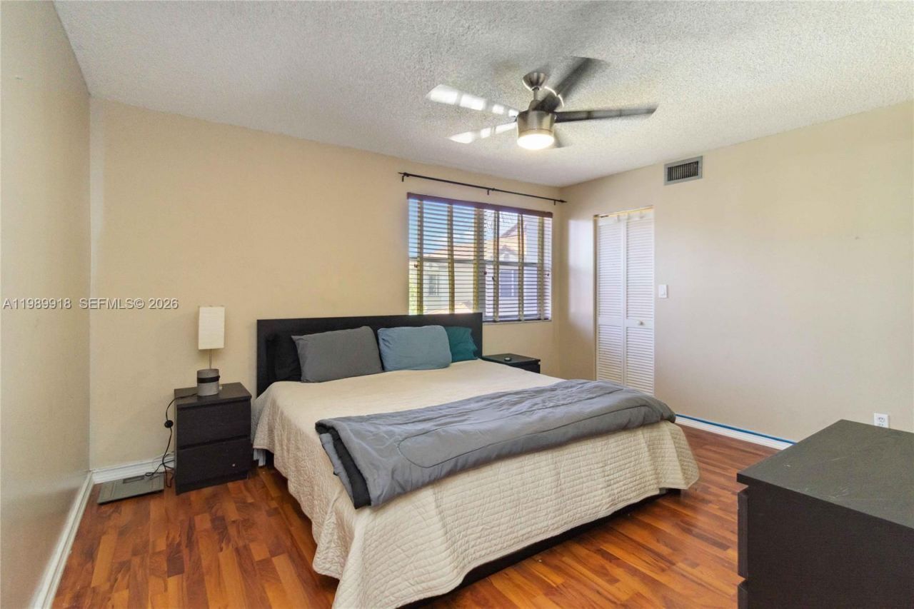 1250 SW 113th Ter, Unit 203, Pembroke Pines, FL 33025 Photo