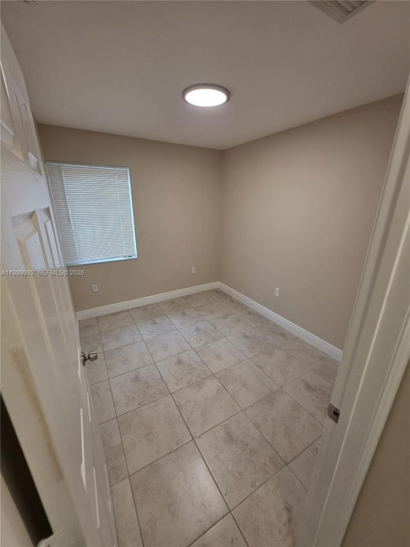 1990 NW 4th Ct, Unit 7, Miami, FL 33136 Photo