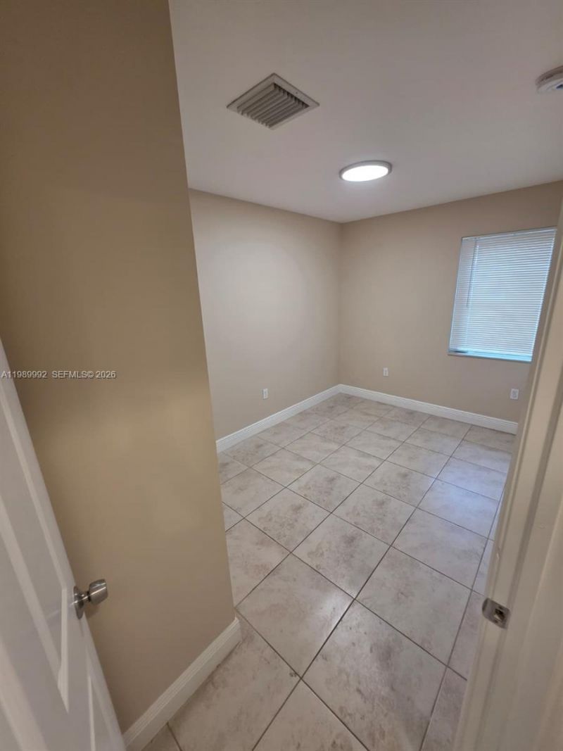 1990 NW 4th Ct, Unit 7, Miami, FL 33136 Photo