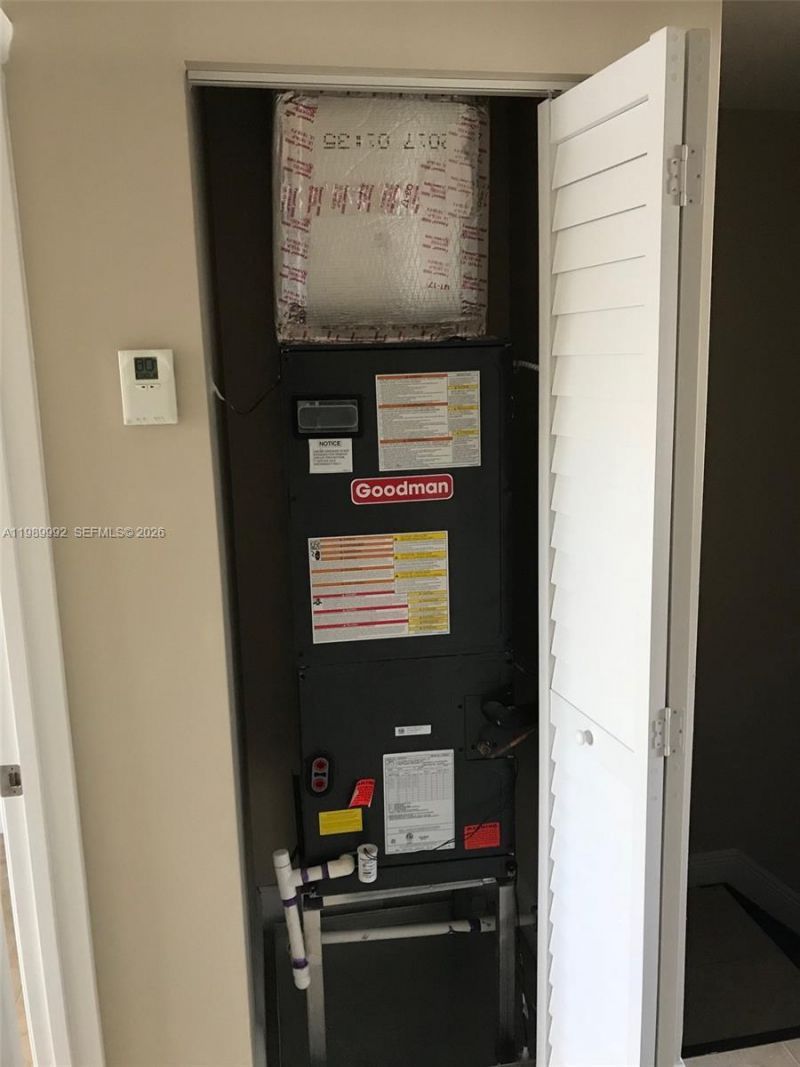 1990 NW 4th Ct , Unit 7, Miami, FL 33136 Photo