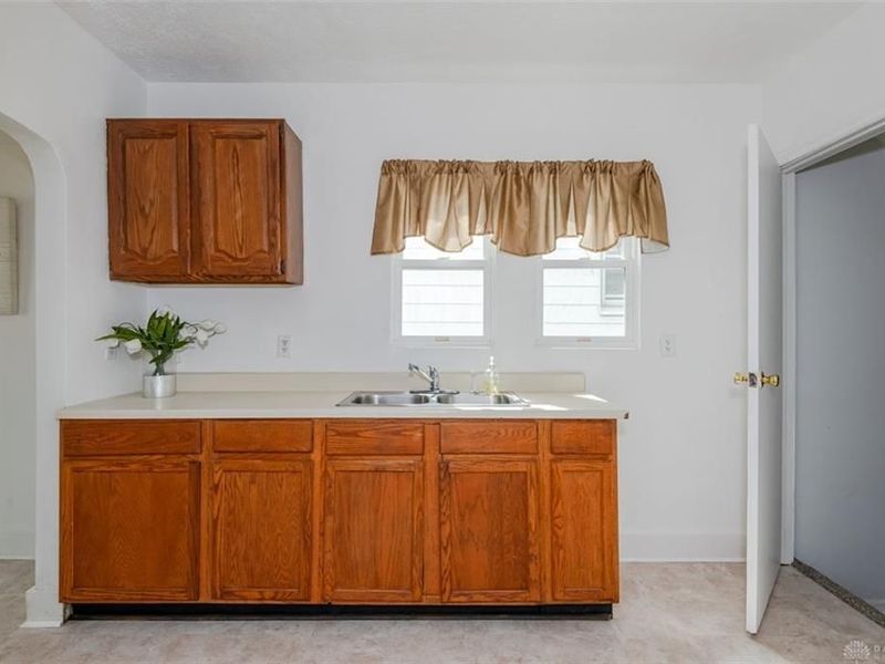 28 N Trenton Street, Dayton, OH 45417 Photo 10