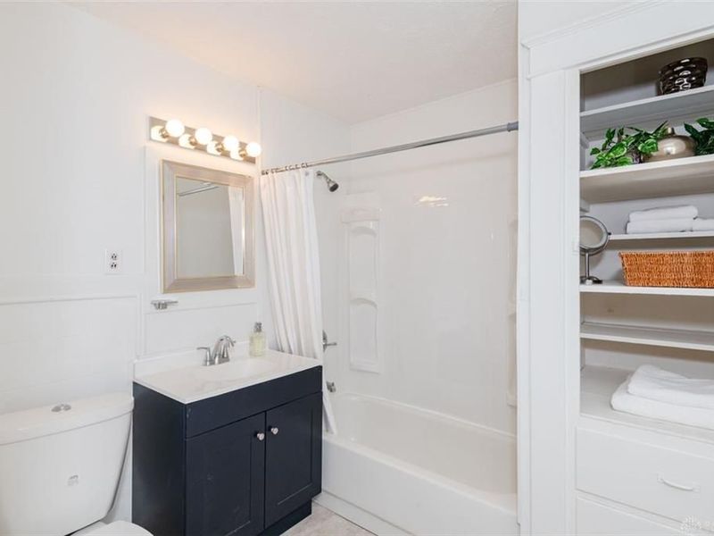 28 N Trenton Street, Dayton, OH 45417 Photo 17