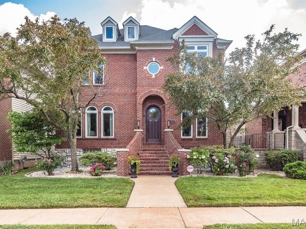4234 Olive Street, St Louis, MO 63108