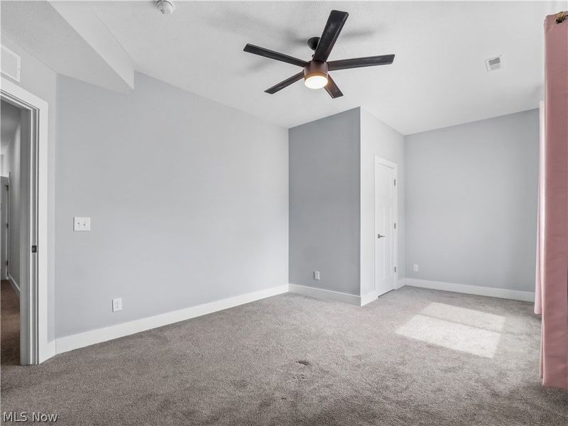 4191 Lorain Court, Cleveland, OH 44113 Photo 18