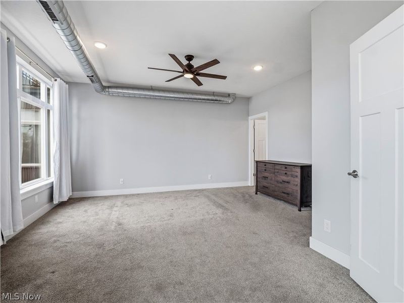 4191 Lorain Court, Cleveland, OH 44113 Photo 21