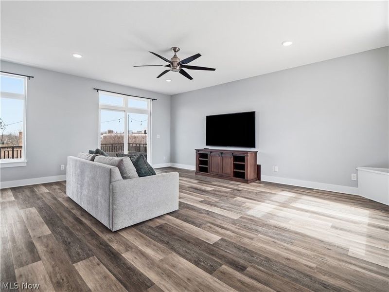 4191 Lorain Court, Cleveland, OH 44113 Photo 30