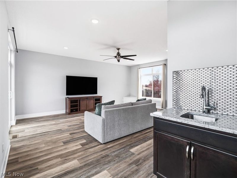 4191 Lorain Court, Cleveland, OH 44113 Photo 35