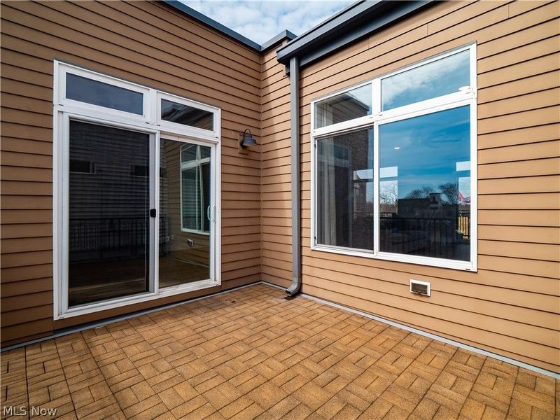 4191 Lorain Court, Cleveland, OH 44113 Photo 37