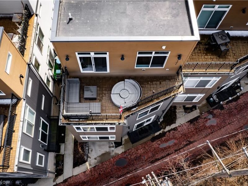 4191 Lorain Court, Cleveland, OH 44113 Photo 48