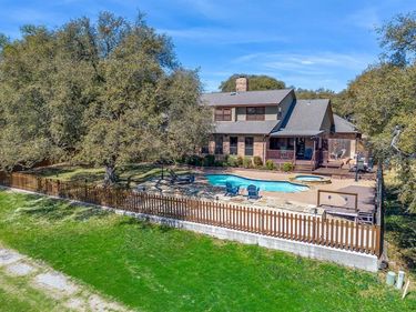 8620 Canyon Crest Road, Fort Worth, TX 76179