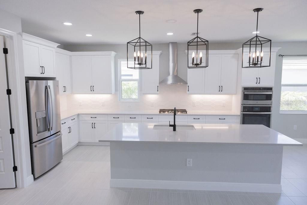 8100 Slipway Drive, Sarasota, FL 34240 Photo