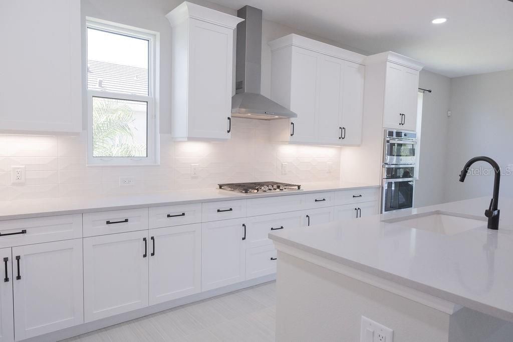 8100 Slipway Drive, Sarasota, FL 34240 Photo