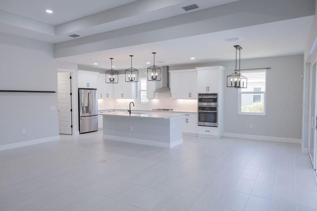 8100 Slipway Drive, Sarasota, FL 34240 Photo