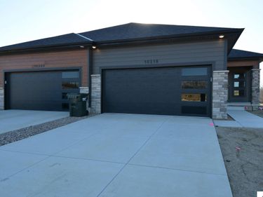 2562 Tupelo Lane , Lincoln, NE 68520