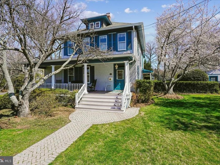 12 Wall Street, Rockville, MD 20850 Main Photo