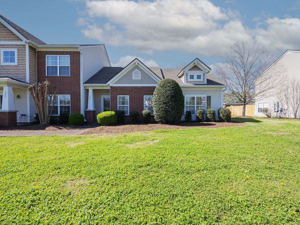 907 Seven Oaks Blvd , Smyrna, TN 37167
