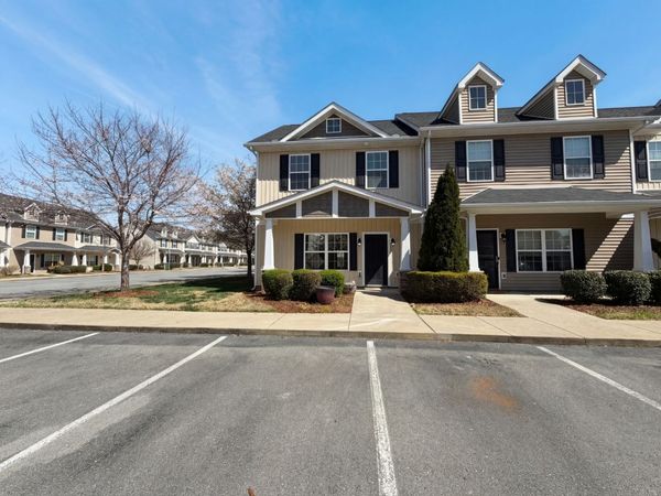 2354 New Holland Cir, Murfreesboro, TN 37128