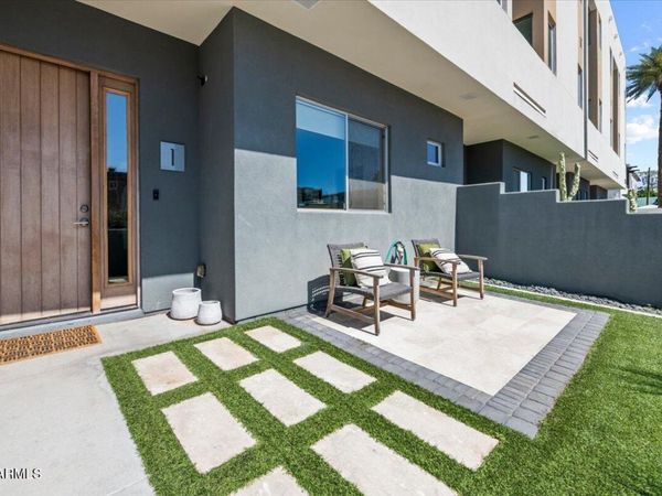 3150 E GLENROSA Avenue, Unit 1, Phoenix, AZ 85016