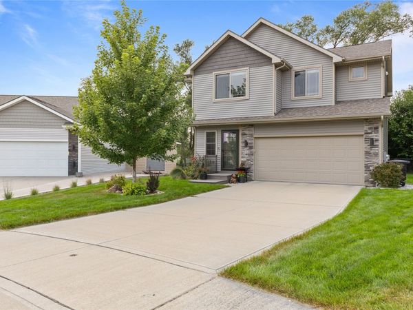 310 SW Murffys Run Court , Ankeny, IA 50023