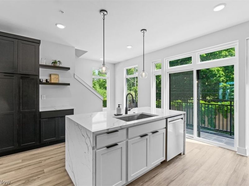 1895 Coltman Road, Unit 11, Cleveland, OH 44106 Photo 31