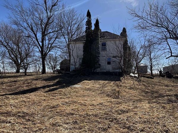 6835 80th Street, Arlington, IA 50606