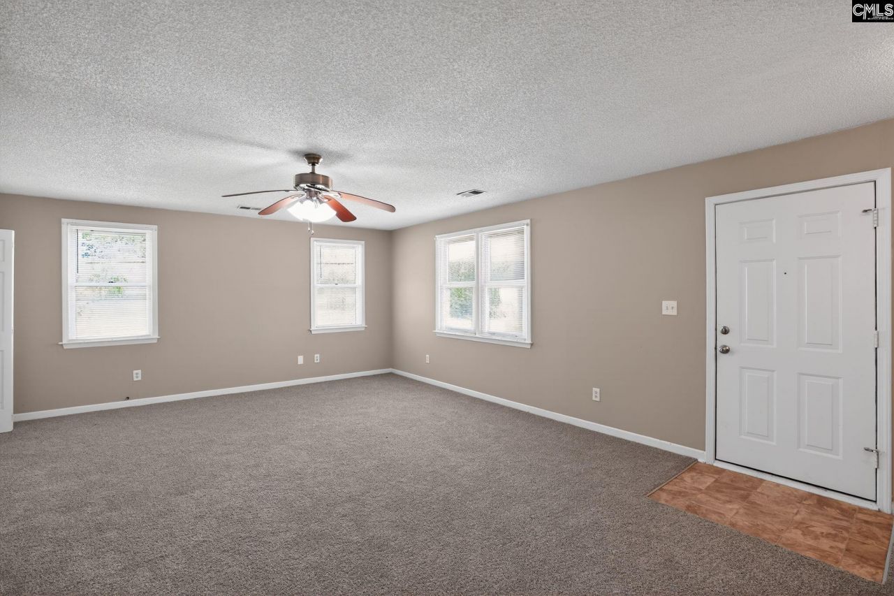 5 Larkin Court  Photo 10