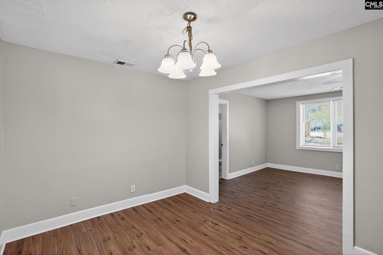 5 Larkin Court  Photo 15