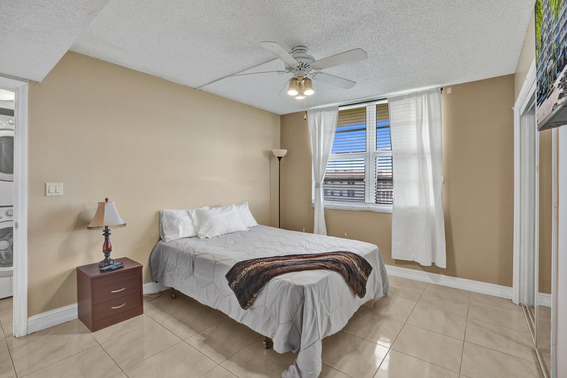 3520 Oaks Way, Unit 1010, Pompano Beach, FL 33069 Photo
