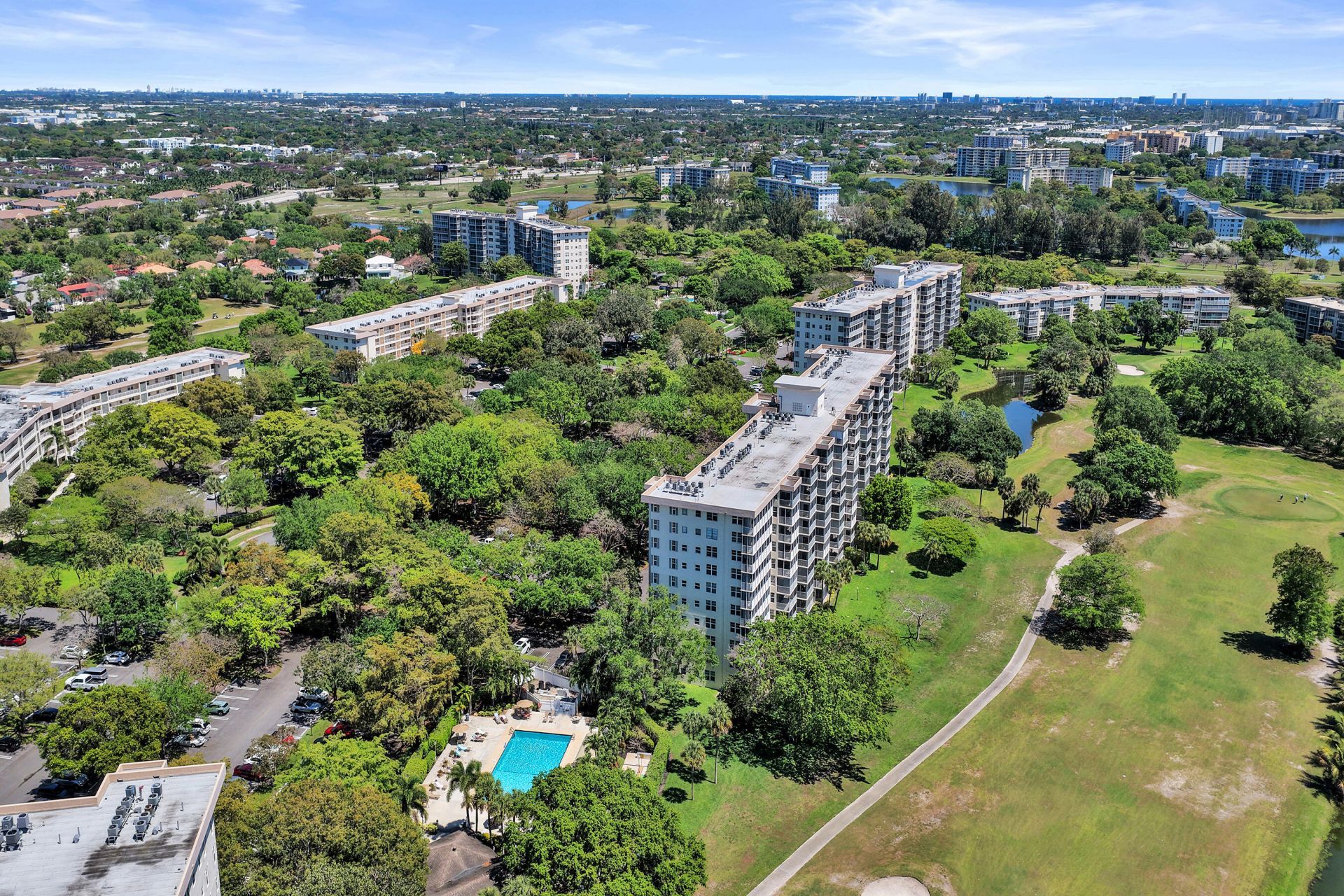 3520 Oaks Way, Unit 1010, Pompano Beach, FL 33069 Photo