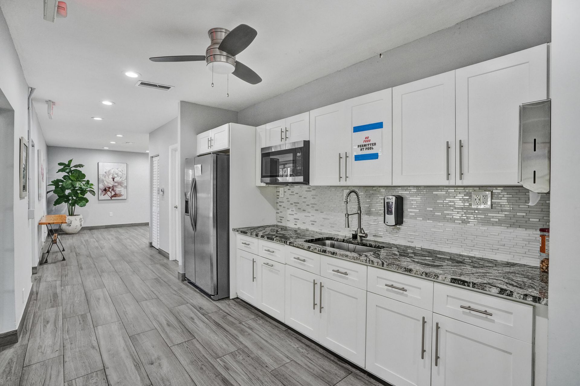 3520 Oaks Way, Unit 1010, Pompano Beach, FL 33069 Photo