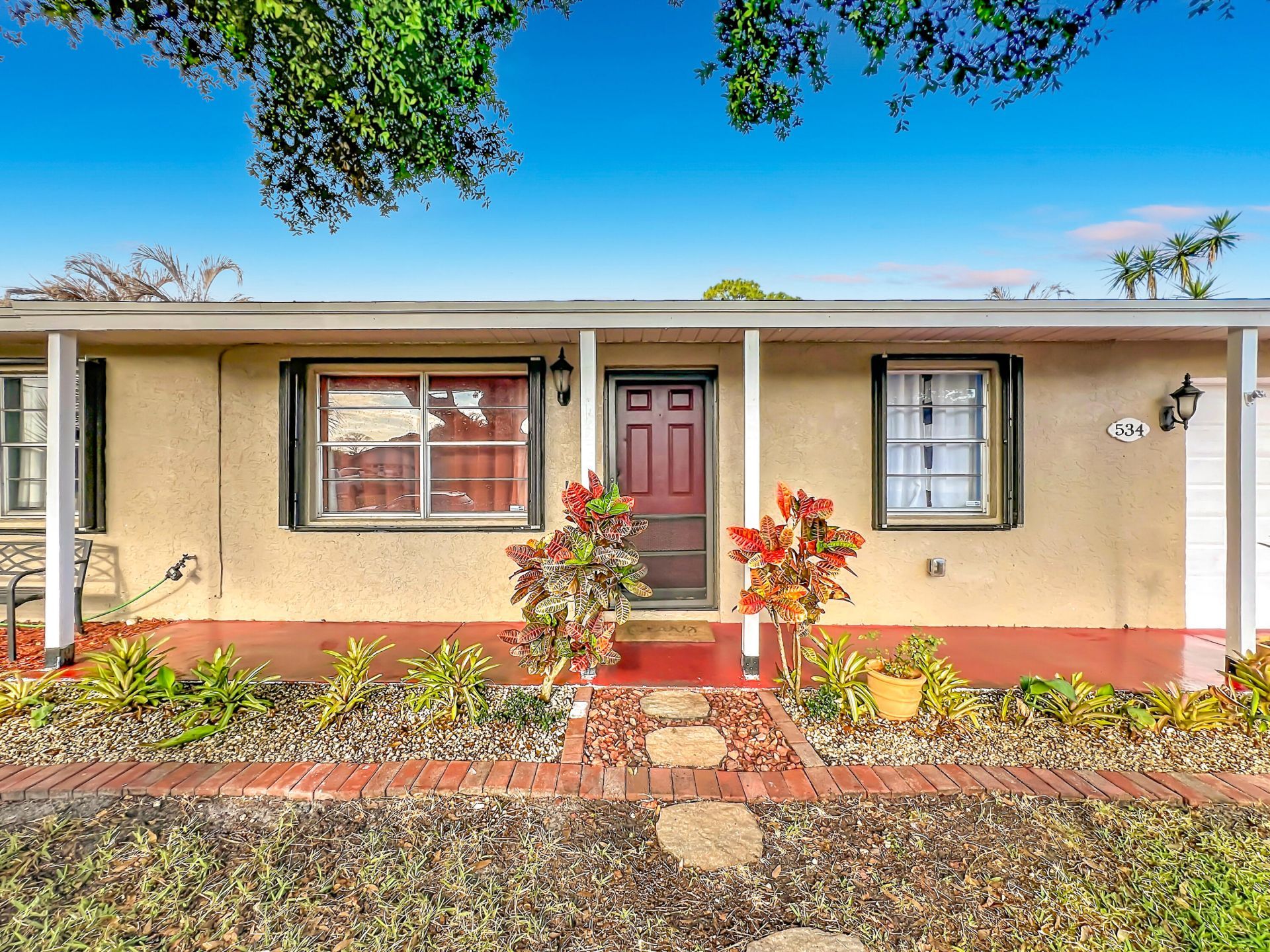 534 NW Kingston Street, Port Saint Lucie, FL 34983 Photo