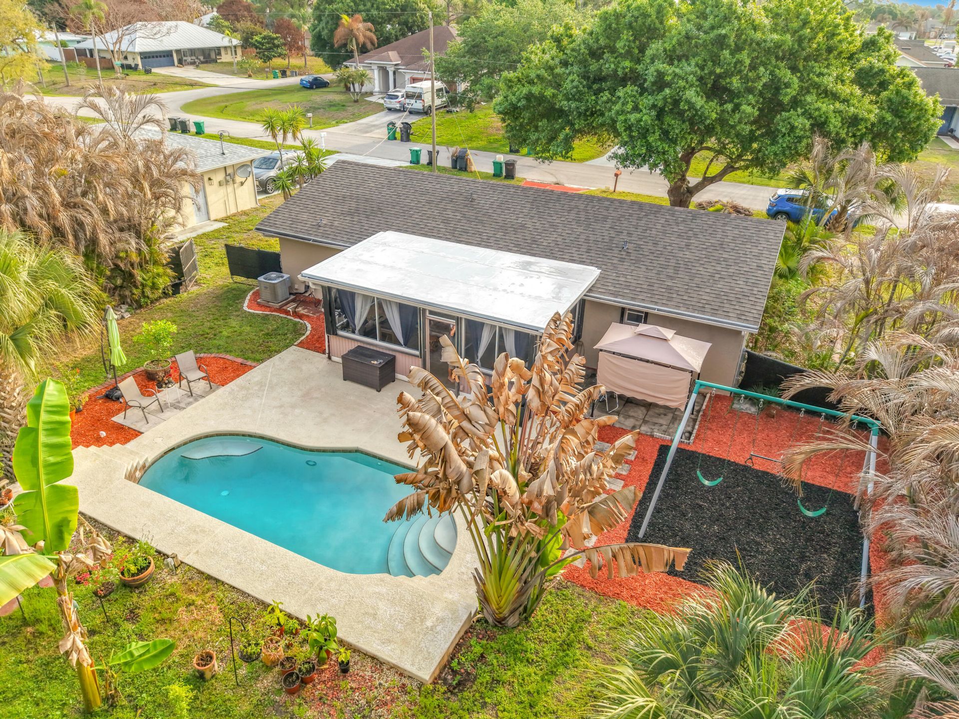 534 NW Kingston Street, Port Saint Lucie, FL 34983 Photo