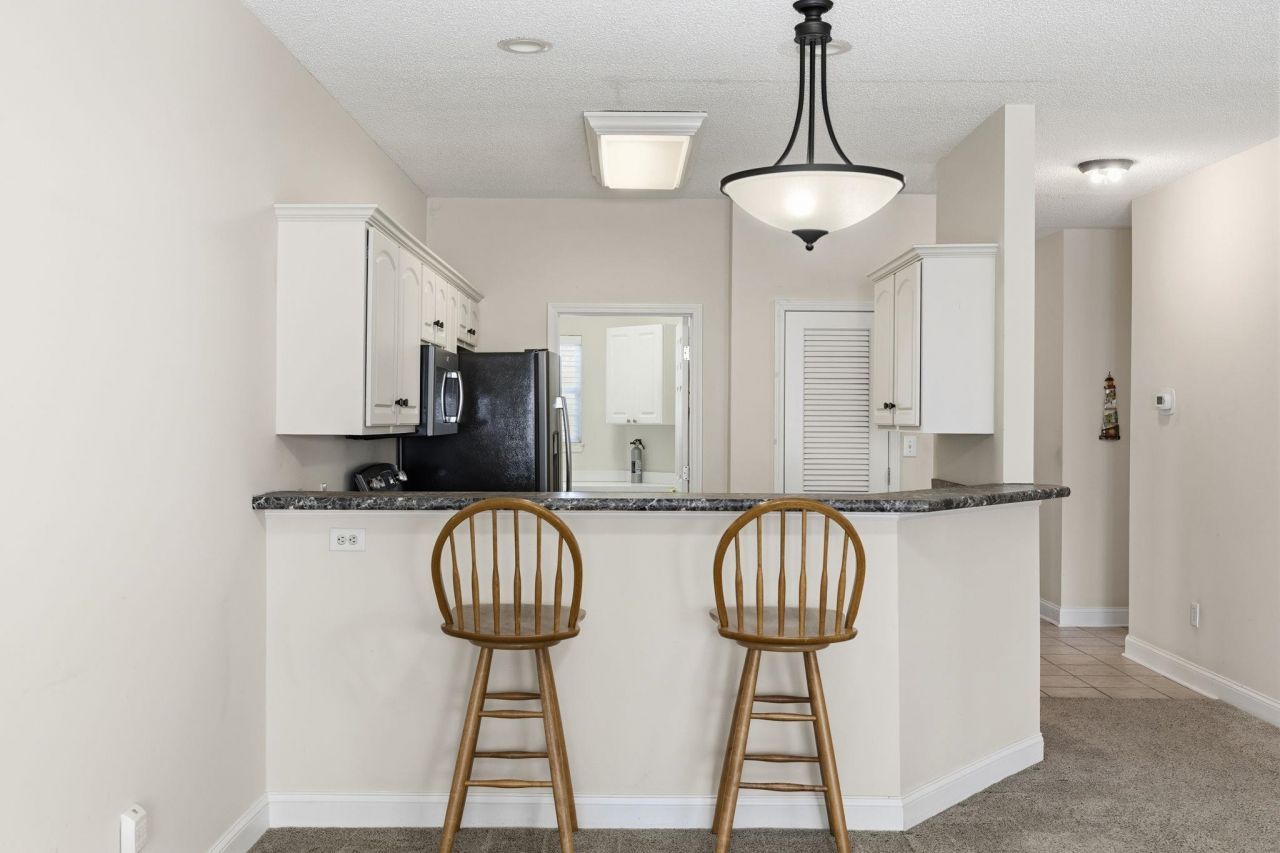 5049 Glenbrook Dr.  Photo 16