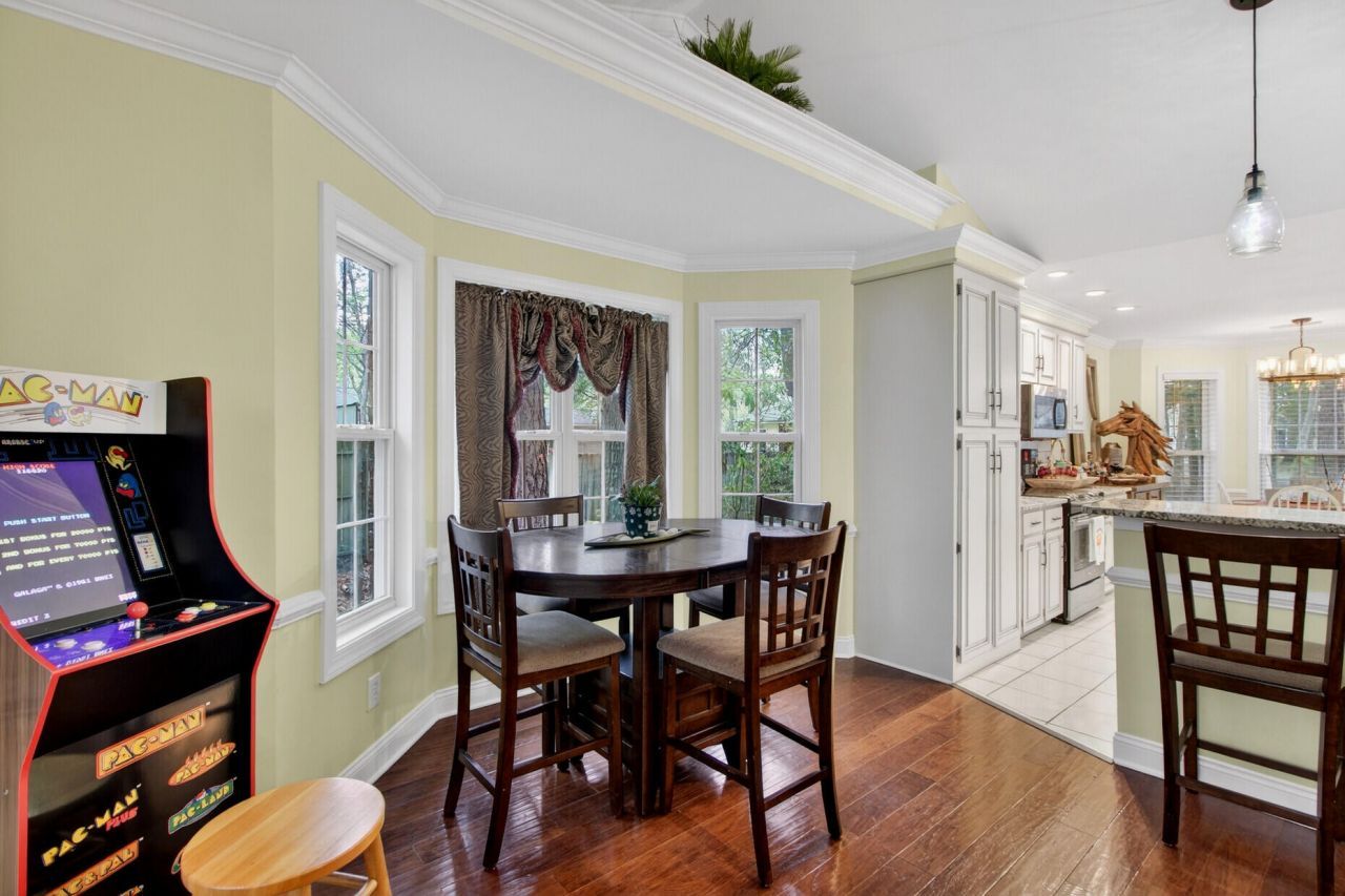 139 Charpia Avenue Photo 10