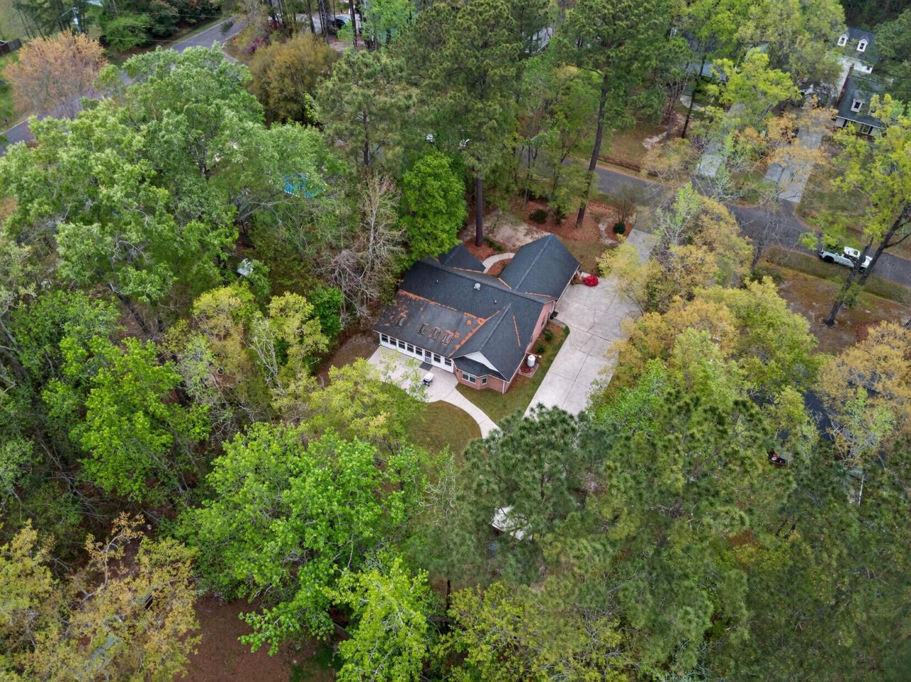 139 Charpia Avenue Photo 48
