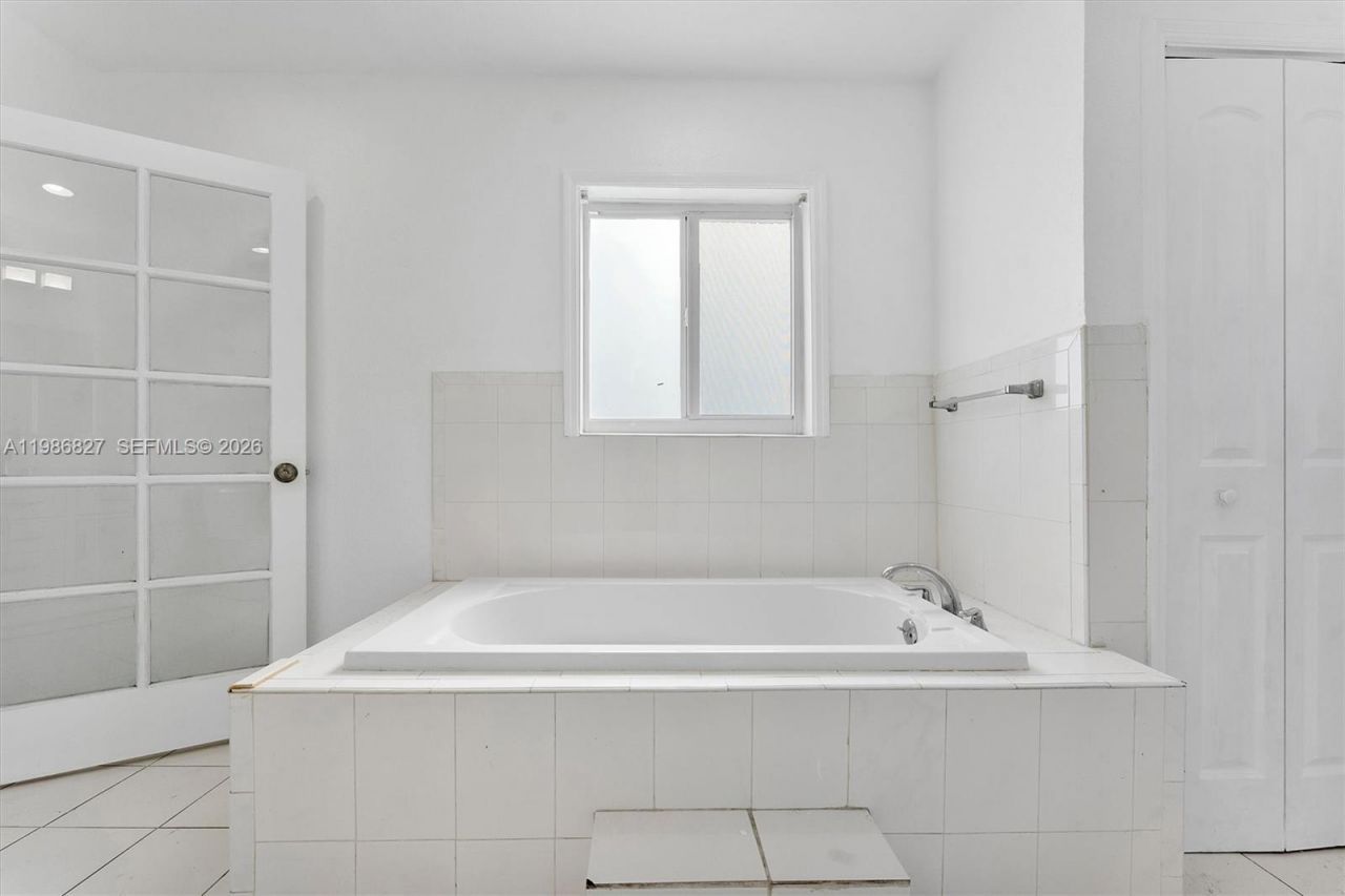 550 NW 17th St , Pompano Beach, FL 33060 Photo