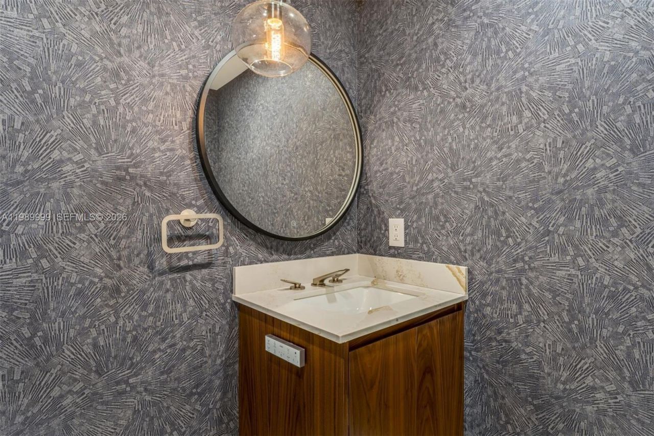 200 Biscayne Boulevard Way , Unit 1406, Miami, FL 33131 Photo