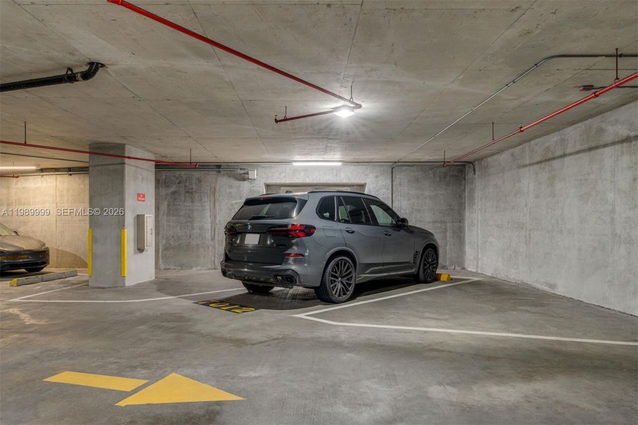 200 Biscayne Boulevard Way , Unit 1406, Miami, FL 33131 Photo