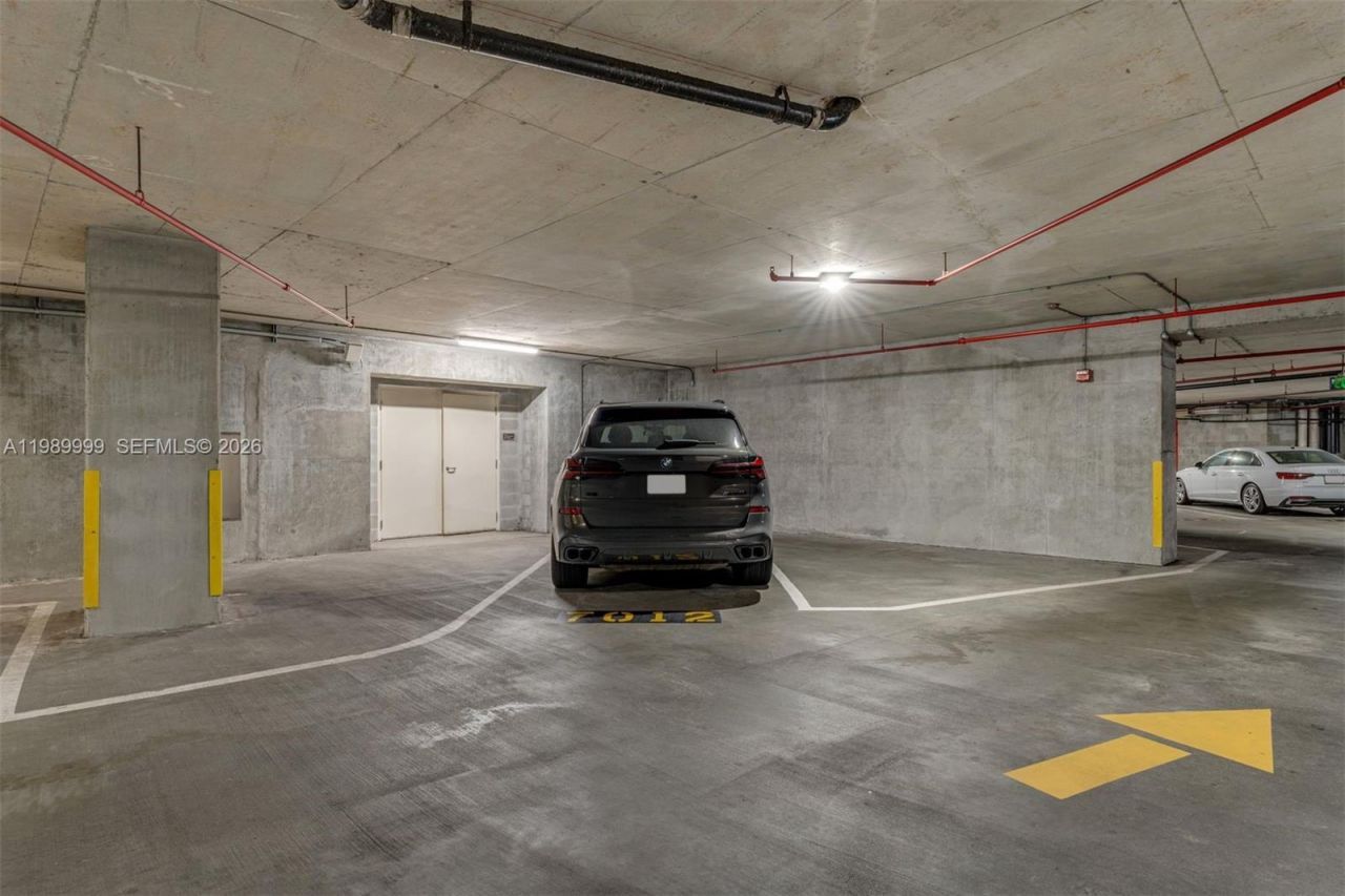 200 Biscayne Boulevard Way , Unit 1406, Miami, FL 33131 Photo