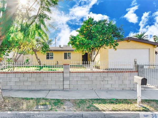 3638 Candlewood, Corona, CA 92879